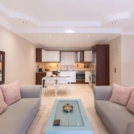 Chora House